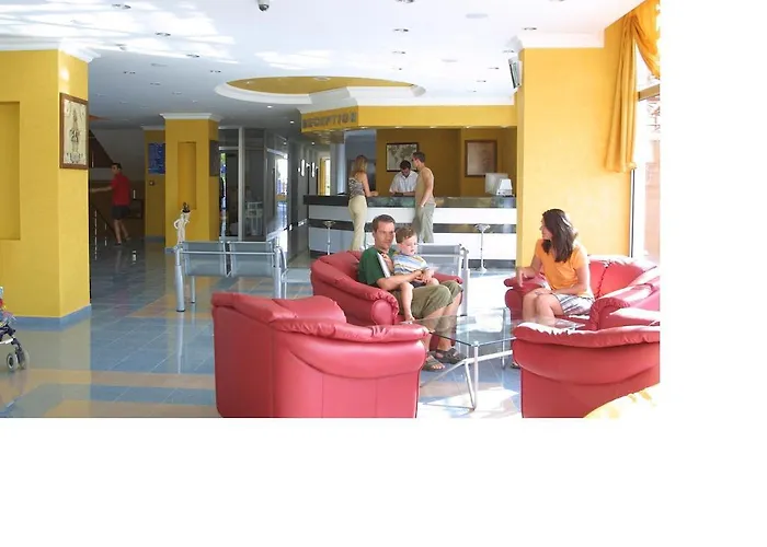 호텔 Ares 마흐무틀라르